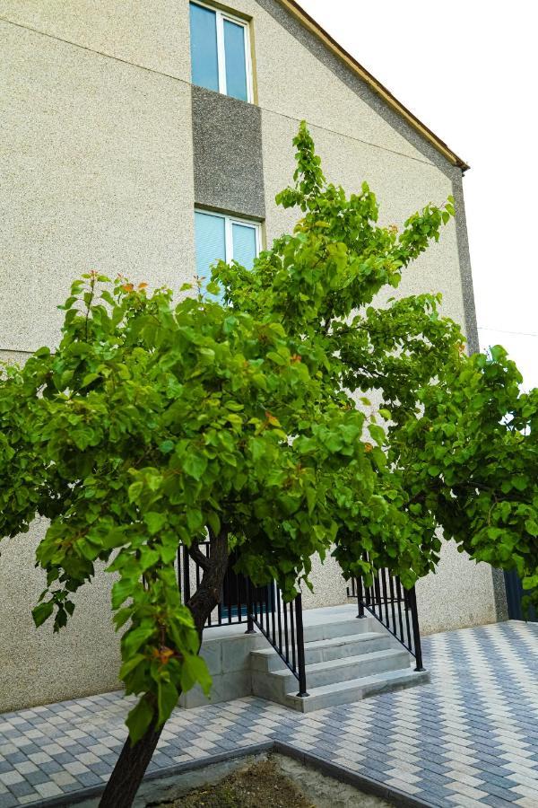 Am Hotel Γιερεβάν Εξωτερικό φωτογραφία